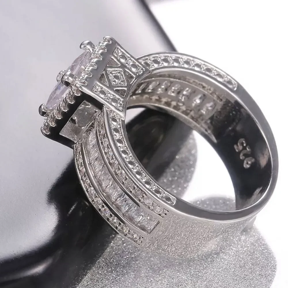 2 act princess cut WEDDING RING